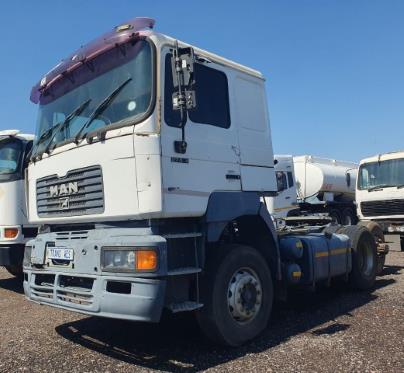 2002 MAN F 2000
