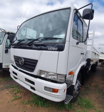 2014 Nissan UD 90