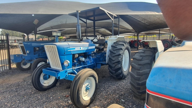 1984 Ford 4600